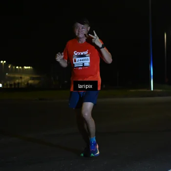 Runner Photo 7562845