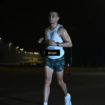 Runner Photo 7562849