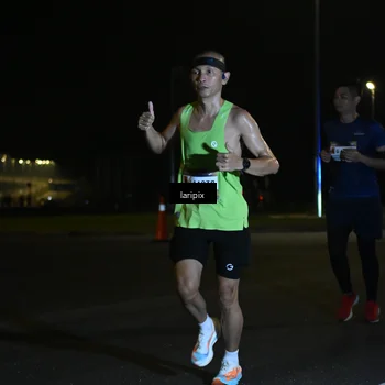 Runner Photo 7562871