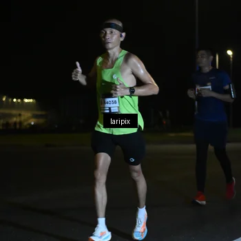 Runner Photo 7562874