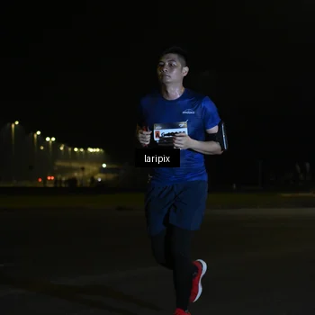 Runner Photo 7562875