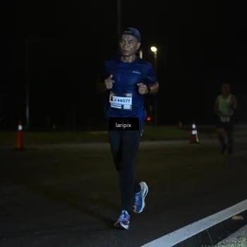 Runner Photo 7562880
