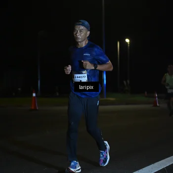 Runner Photo 7562886