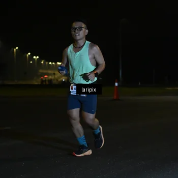 Runner Photo 7562898