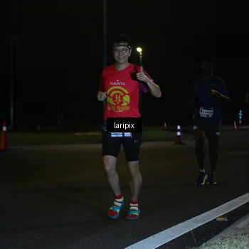 Runner Photo 7562906