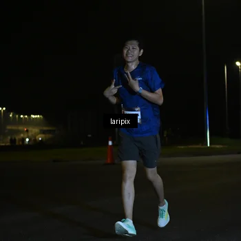 Runner Photo 7562928