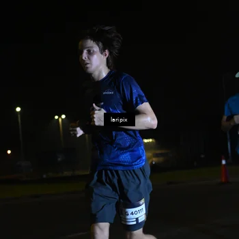 Runner Photo 7562999