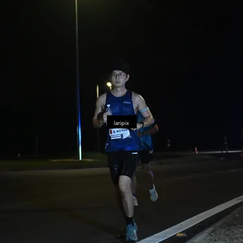 Runner Photo 7563002