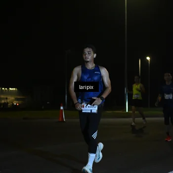 Runner Photo 7563021