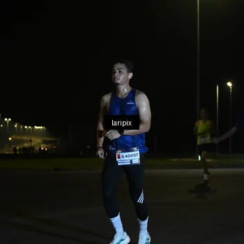 Runner Photo 7563025