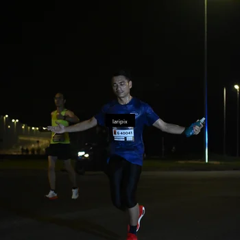 Runner Photo 7563040