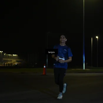 Runner Photo 7563047
