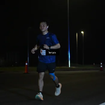 Runner Photo 7563055