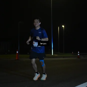 Runner Photo 7563057