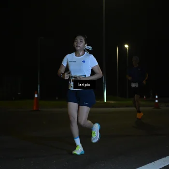 Runner Photo 7563063