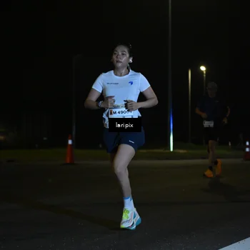 Runner Photo 7563064