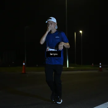 Runner Photo 7563079