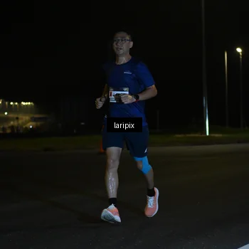 Runner Photo 7563099