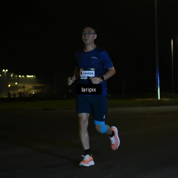 Runner Photo 7563101