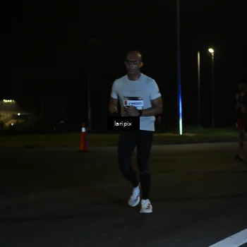 Runner Photo 7563117