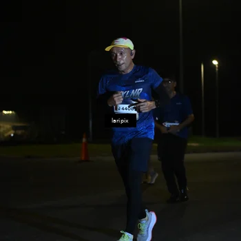 Runner Photo 7563141