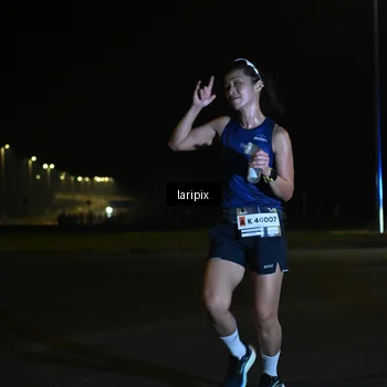 Runner Photo 7563153
