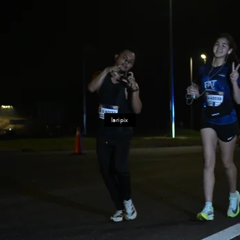 Runner Photo 7563196