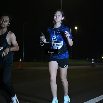 Runner Photo 7563198