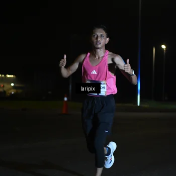 Runner Photo 7563238