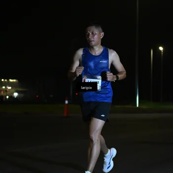 Runner Photo 7563254