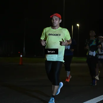 Runner Photo 7563266