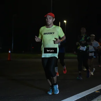 Runner Photo 7563271