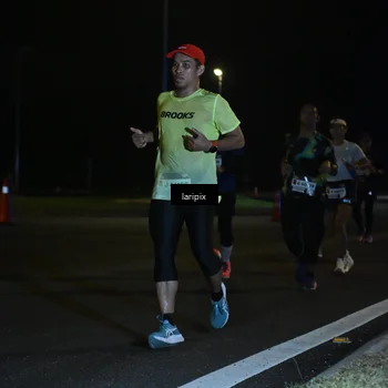Runner Photo 7563272