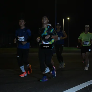 Runner Photo 7563274