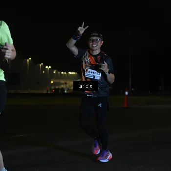 Runner Photo 7563288