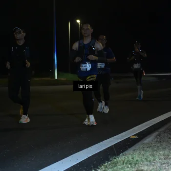 Runner Photo 7563305