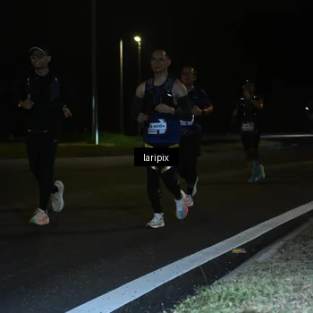 Runner Photo 7563307