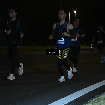 Runner Photo 7563315