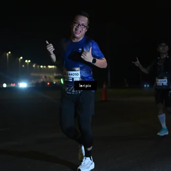 Runner Photo 7563317