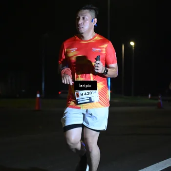 Runner Photo 7563354