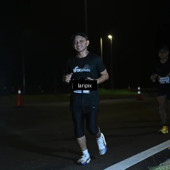 Runner Photo 7563364