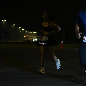 Runner Photo 7563365