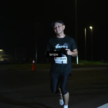 Runner Photo 7563368