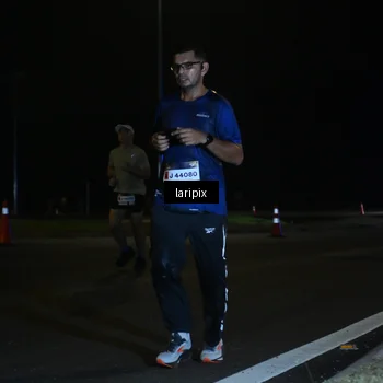 Runner Photo 7563383