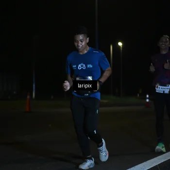 Runner Photo 7563393