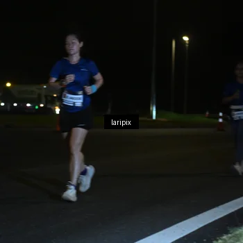 Runner Photo 7563413