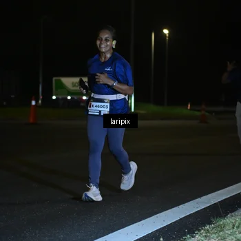 Runner Photo 7563418