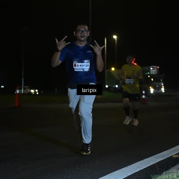 Runner Photo 7563424