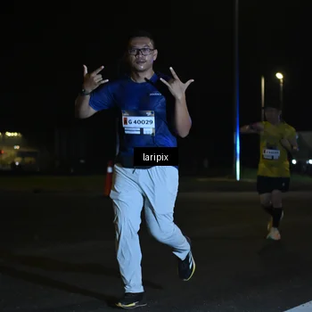 Runner Photo 7563430