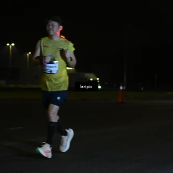 Runner Photo 7563449